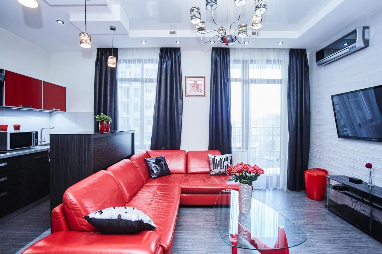 Central Park Apartments Одесса Экстерьер фото